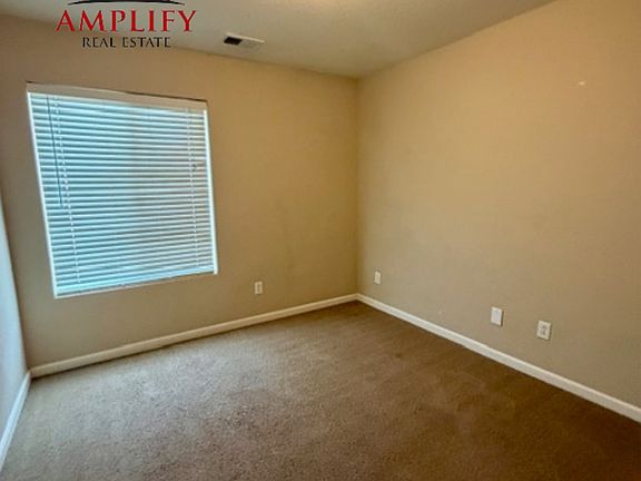 4th image of 1661 Brookglen Dr