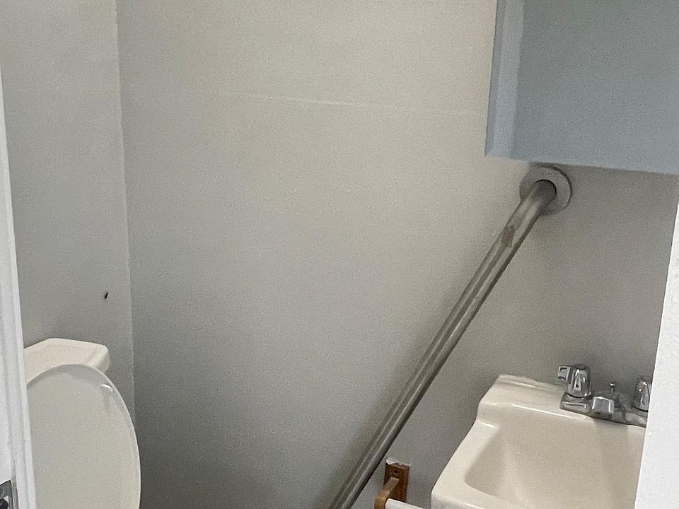 1st image of 2949 Glenview St #1