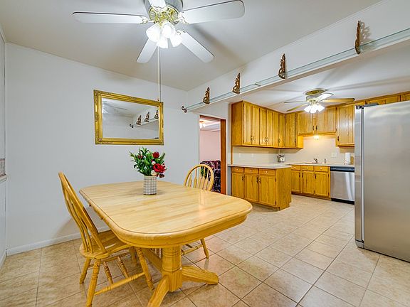 5th image of 4313 Clover Ave