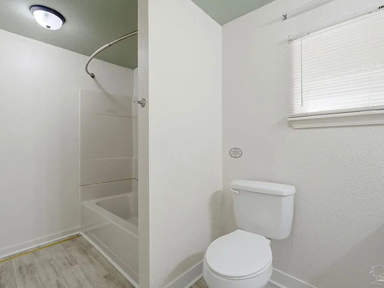 6960 Klondike Rd — Photo 30