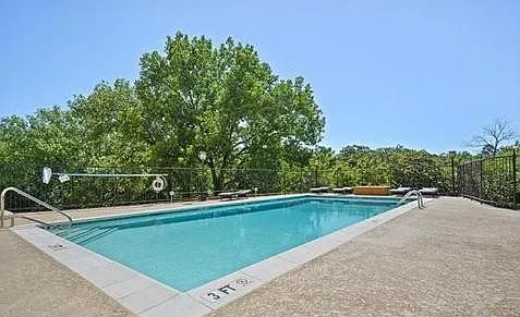2285 Peachtree Rd NE #1200 — Photo 30