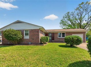 1657 Tiller Ln, Chesapeake, VA 23321
