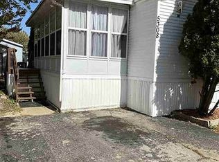 5308 Quartz Dr, Loves Park, IL