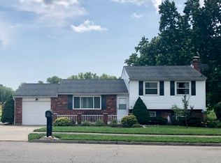 10839 West Rd, Harrison, OH 45030