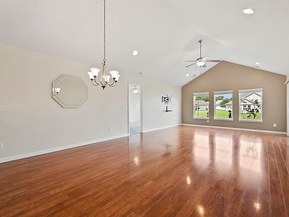 5th image of 1446 Registry Dr.