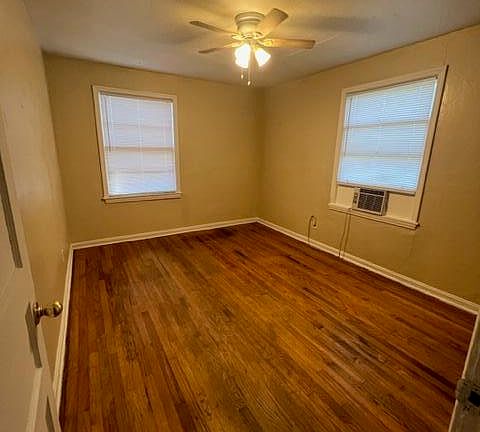 4th image of 1213 Rensselaer Ave #1A