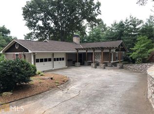 6 Maple Dr, Cartersville, GA 30120