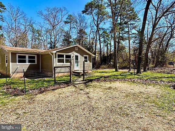 2nd image of 4206 Battle Ln