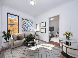 500 E 11th St #1800, New York, NY 10009