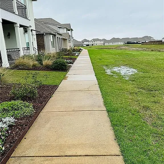 112 Oak Landing Ln — Photo 24