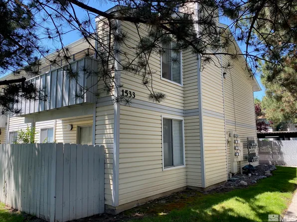 1533 Delucchi Ln, Reno, NV 89502
