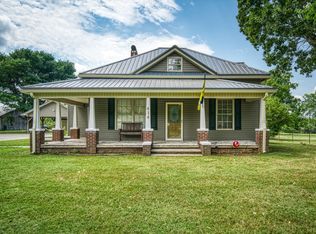 414 W Athens St, Englewood, TN 37329