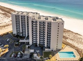 8271 Gulf Blvd APT 101, Navarre, FL 32566