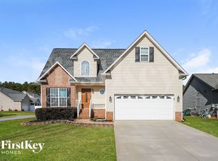 1561 Finwick Dr, Pfafftown, NC 27040