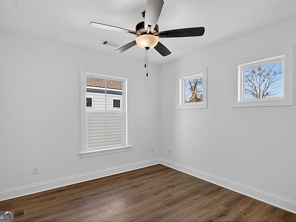 5th image of 405 Broome St Unit 1