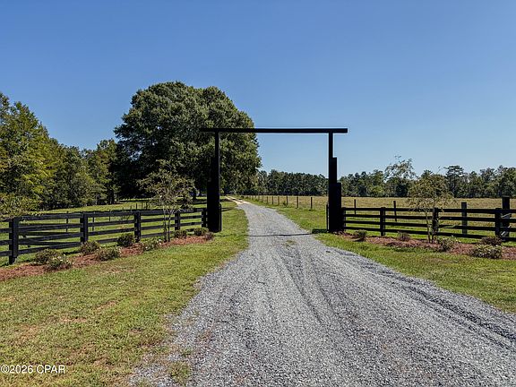 3rd image of 1409 Highway 177a