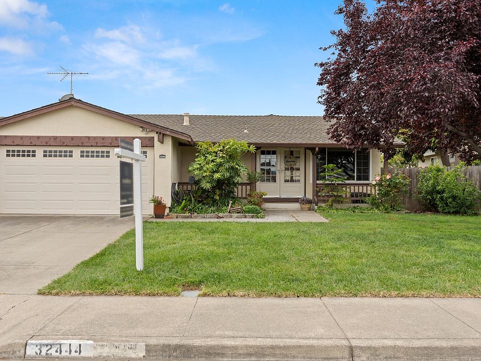 1st image of 32444 Elizabeth Way