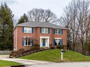 745 Heathergate Dr, Pittsburgh, PA 15238