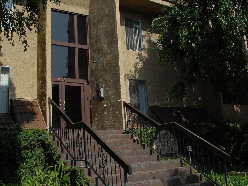 1st image of 409 Burchett St Unit 317