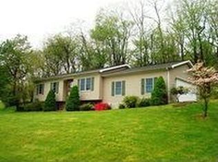 209 Birch Dr, Lewistown, PA 17044