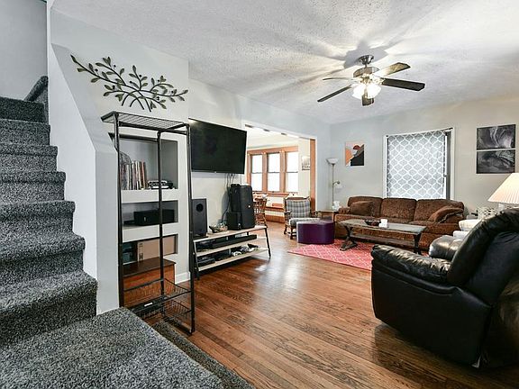 3rd image of 319 N 31st St
