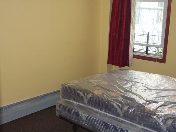 4th image of 839 Jennings St