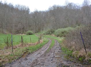 Freedom Rd, New Milton, WV 26411