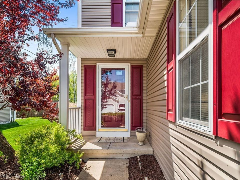 1st image of 380 Angela Ln #380