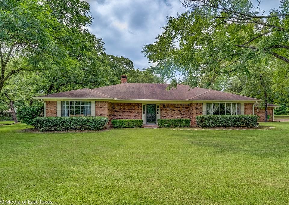 1st image of 157 Fairview Dr