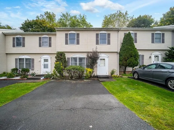 46 Muntz Lane, Garnerville, NY 10923