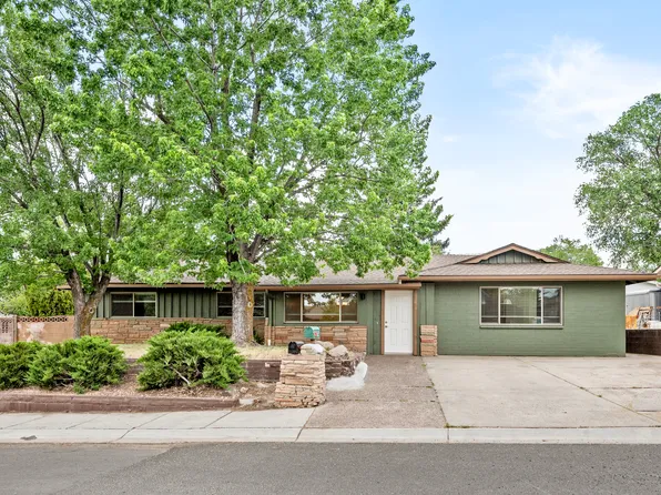 3207 N Pine Dr, Flagstaff, AZ 86004