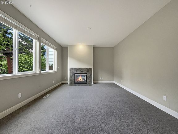 3rd image of 2312 NE 148th St