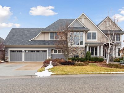 11 Monarch Ln, North Oaks, MN, 55127