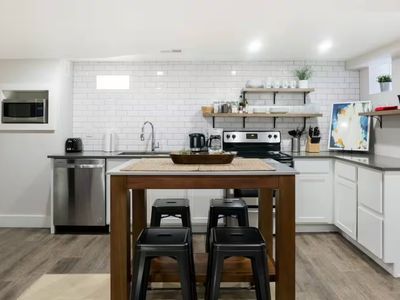 276 S Franklin St, Denver, CO, 80209