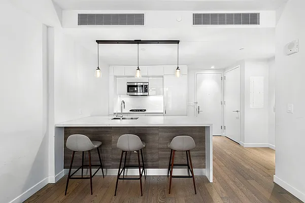 Rented by Compass | media 7