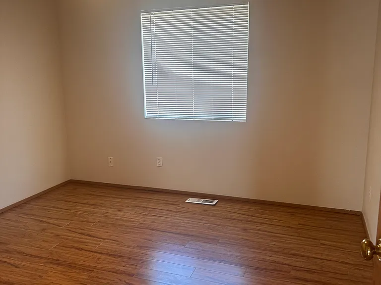 9312 Fairhill Dr NE #A — Photo 35