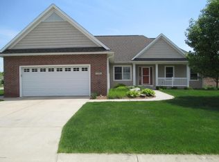 2784 Stone Valley Ln, Kalamazoo, MI 49009