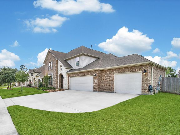 5th image of 18206 Langkawi Ln