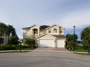 1447 Palma Blanca Ct, Naples, FL 34119