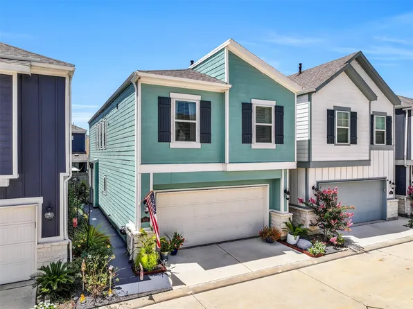639 Salt Marsh Trl, Kemah, TX 77565