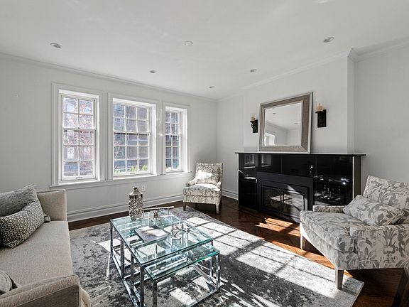 2nd image of 1914 Bedford Ave