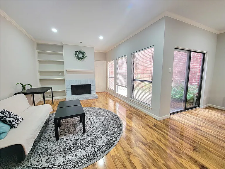 7447 Cambridge St #30 — Photo 5