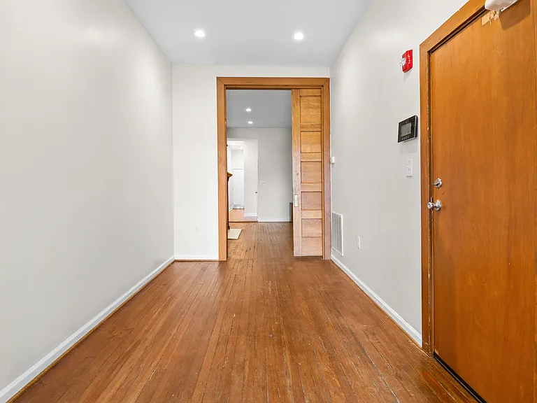 Living room/ common area