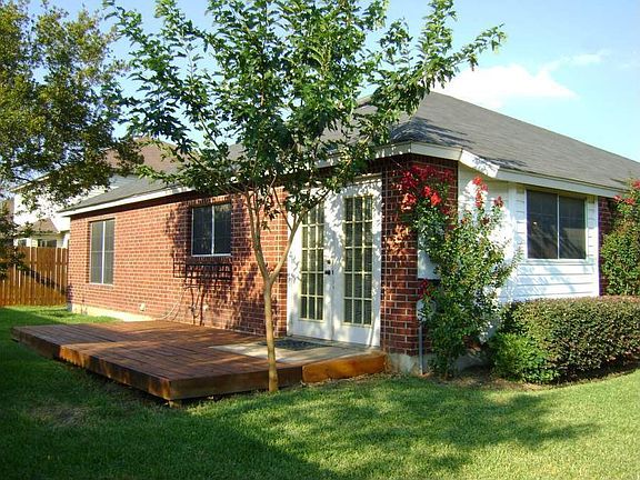 Exterior Back - 20 ft deck