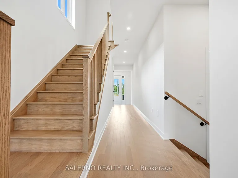 616 Glasgow Rd — Photo 9