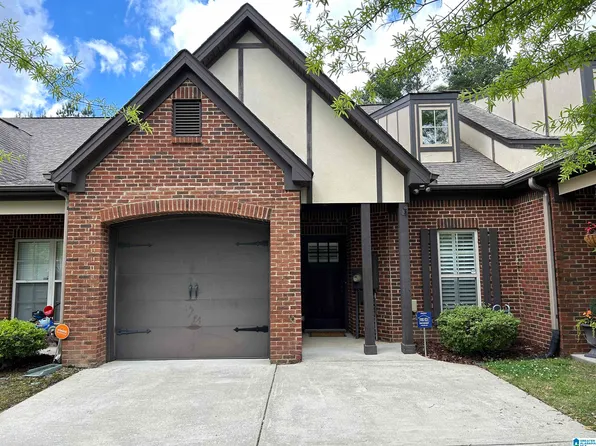 122 Singapore Cir, Birmingham, AL 35211