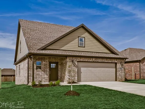 3402 SW Gibson Ave, Bentonville, AR 72712