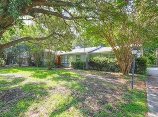 8301 Llano Ave, Benbrook, TX 76116