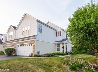 1968 Cobblestone Dr, Carpentersville, IL 60110
