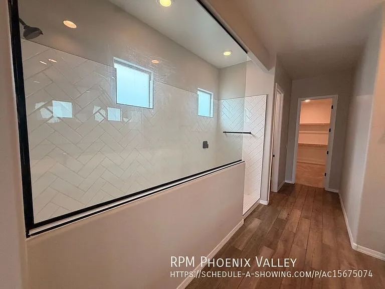 5151 N 181st Dr — Photo 20